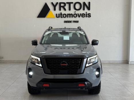 NISSAN Frontier 2.3 16V PRO4X CABINE DUPLA 4X4 BI-TURBO DIESEL AUTOMÁTICO, Foto 2