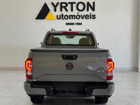 NISSAN Frontier 2.3 16V PRO4X CABINE DUPLA 4X4 BI-TURBO DIESEL AUTOMÁTICO, Foto 16