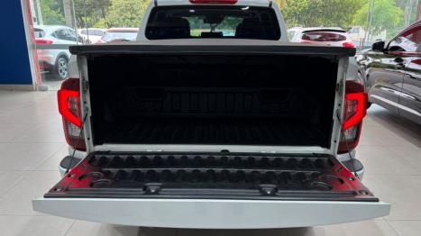 NISSAN Frontier 2.3 16V PLATINUM CABINE DUPLA 4X4 BI-TURBO DIESEL AUTOMÁTICO, Foto 9