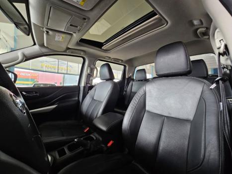 NISSAN Frontier 2.3 16V LE 4X4 CABINE DUPLA BI-TURBO DIESEL AUTOMÁTICO, Foto 9