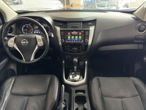 NISSAN Frontier 2.3 16V XE 4X4 CABINE DUPLA BI-TURBO DIESEL AUTOMÁTICO, Foto 6
