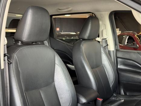 NISSAN Frontier 2.3 16V XE 4X4 CABINE DUPLA BI-TURBO DIESEL AUTOMÁTICO, Foto 9