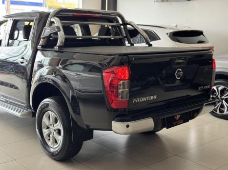 NISSAN Frontier 2.3 16V XE 4X4 CABINE DUPLA BI-TURBO DIESEL AUTOMÁTICO, Foto 19