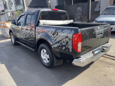 NISSAN Frontier 2.5 XE TURBO DIESEL CABINE DUPLA, Foto 3