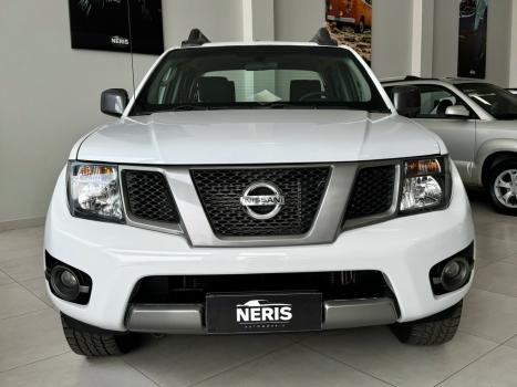 NISSAN Frontier 2.5 16V 4X4 SV ATTACK TURBO DIESEL CABINE DUPLA AUTOMTICO, Foto 2