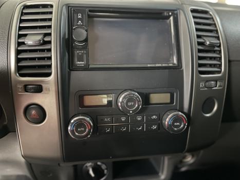 NISSAN Frontier 2.5 SL 4X4 TURBO DIESEL CABINE DUPLA AUTOMTICO, Foto 10