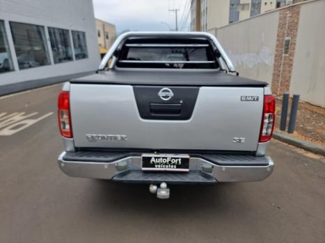 NISSAN Frontier 2.5 SE 4X4 TURBO DIESEL CABINE DUPLA, Foto 4 NISSAN Frontier 2.5 SE 4X4 TURBO DIESEL CABINE DUPLA, Foto 4