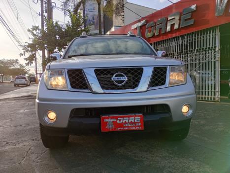 NISSAN Frontier 2.5 4X4 LE CABINE DUPLA TURBO DIESEL AUTOMTICO, Foto 2