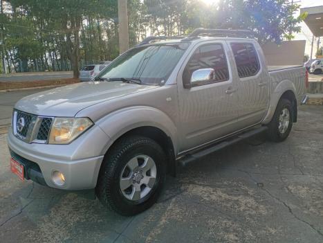 NISSAN Frontier 2.5 4X4 LE CABINE DUPLA TURBO DIESEL AUTOMTICO, Foto 3