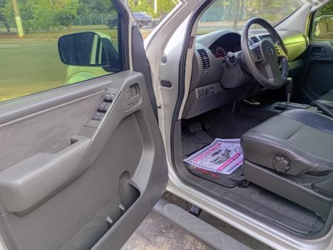 NISSAN Frontier 2.5 4X4 LE CABINE DUPLA TURBO DIESEL AUTOMTICO, Foto 9