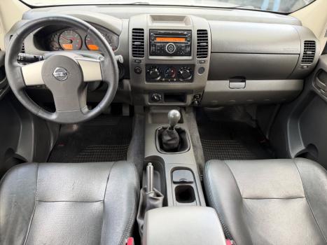 NISSAN Frontier 2.5 SE 4X4 STRIKE TURBO DIESEL CABINE DUPLA, Foto 3