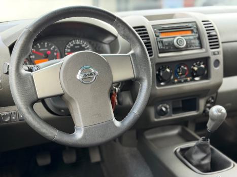 NISSAN Frontier 2.5 SE 4X4 STRIKE TURBO DIESEL CABINE DUPLA, Foto 6