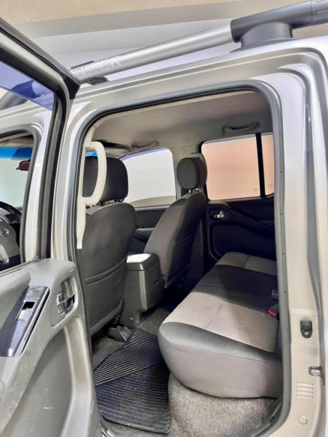 NISSAN Frontier 2.5 16V SV ATTACK TURBO DIESEL CABINE DUPLA, Foto 13