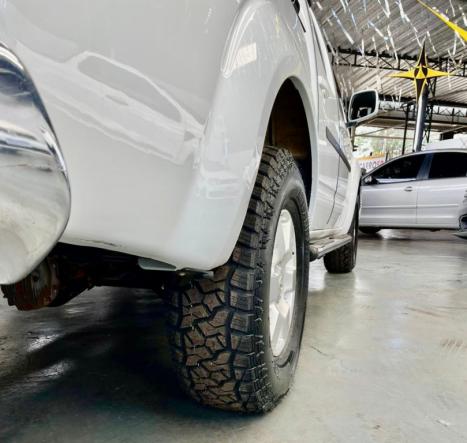 NISSAN Frontier 2.5 S 4X4 TURBO DIESEL CABINE DUPLA, Foto 4