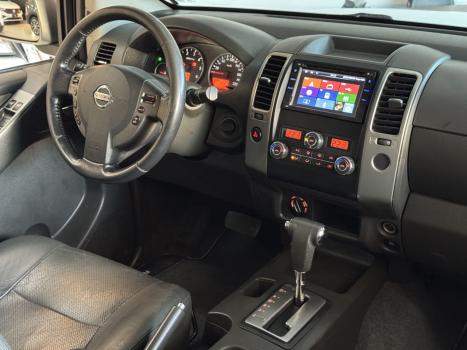 NISSAN Frontier 2.5 SL 4X4 TURBO DIESEL CABINE DUPLA AUTOM�TICO, Foto 12