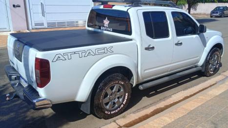 NISSAN Frontier 2.5 16V 4X4 SV ATTACK TURBO DIESEL CABINE DUPLA AUTOM�TICO, Foto 2