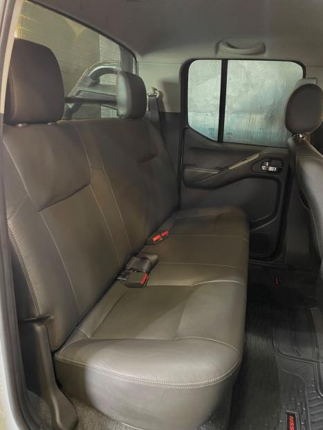 NISSAN Frontier 2.5 SL 4X4 TURBO DIESEL CABINE DUPLA AUTOM�TICO, Foto 11