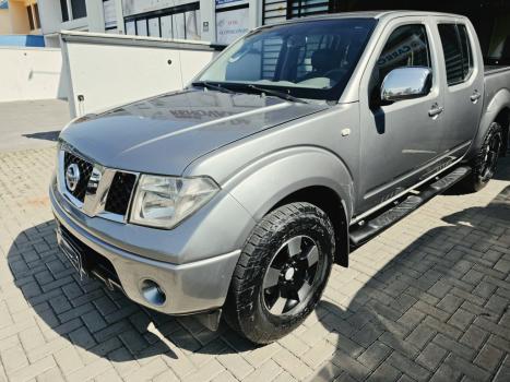 NISSAN Frontier 2.5 XE TURBO DIESEL CABINE DUPLA, Foto 2