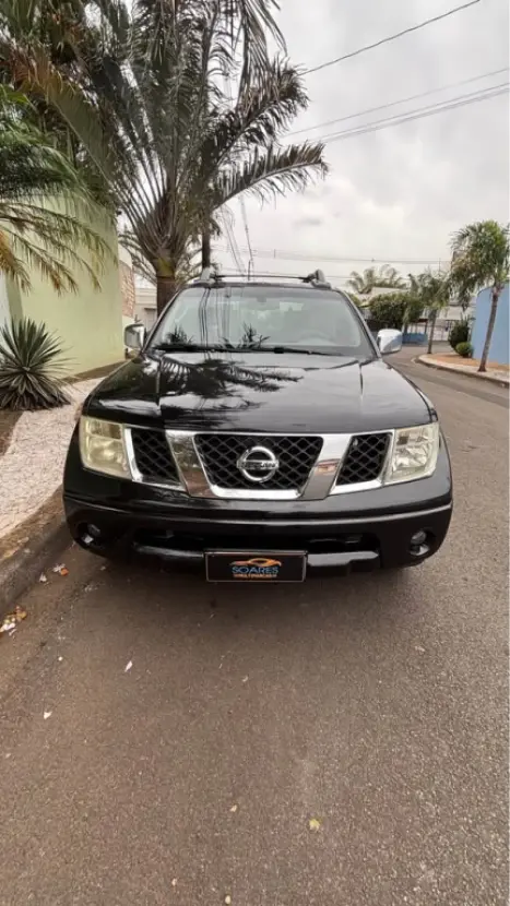 NISSAN Frontier 2.5 4X4 LE CABINE DUPLA TURBO DIESEL AUTOM�TICO, Foto 1