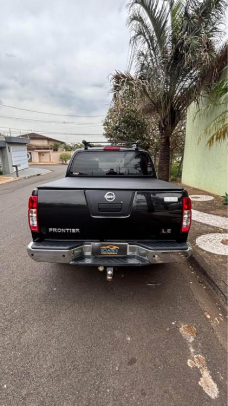 NISSAN Frontier 2.5 4X4 LE CABINE DUPLA TURBO DIESEL AUTOM�TICO, Foto 10