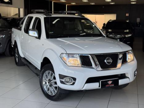 NISSAN Frontier 2.5 SL 4X4 TURBO DIESEL CABINE DUPLA AUTOM�TICO, Foto 2