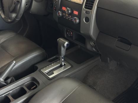 NISSAN Frontier 2.5 SL 4X4 TURBO DIESEL CABINE DUPLA AUTOM�TICO, Foto 11