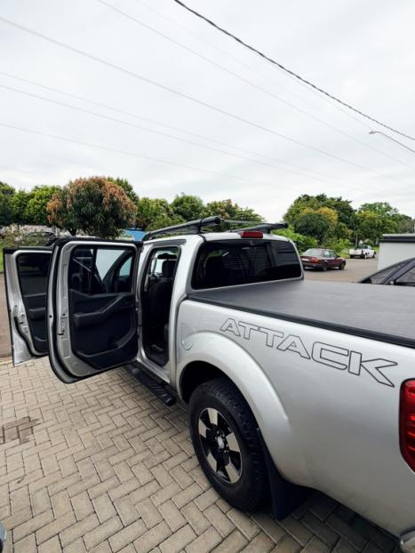 NISSAN Frontier 2.5 16V 4X4 SV ATTACK TURBO DIESEL CABINE DUPLA, Foto 7