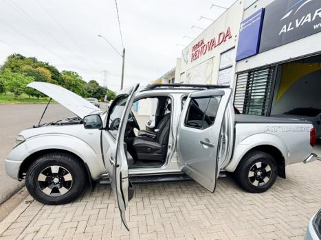 NISSAN Frontier 2.5 16V 4X4 SV ATTACK TURBO DIESEL CABINE DUPLA, Foto 10