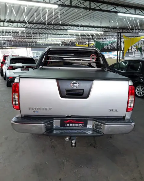 NISSAN Frontier 2.5 SEL 4X4 TURBO DIESEL CABINE DUPLA AUTOMÁTICO, Foto 8