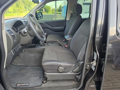 NISSAN Frontier 2.5 SE TURBO DIESEL CABINE DUPLA, Foto 14