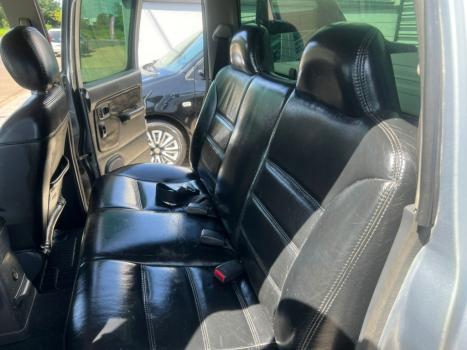 NISSAN Frontier 2.8 SE 4X4 TURBO DIESEL CABINE DUPLA, Foto 9