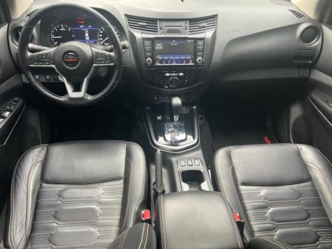 NISSAN Frontier , Foto 3