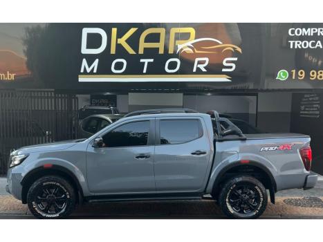 NISSAN Frontier , Foto 13