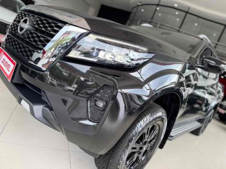 NISSAN Frontier , Foto 4