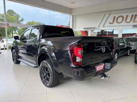 NISSAN Frontier , Foto 6