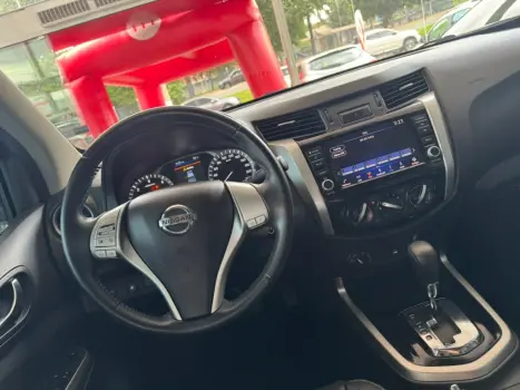 NISSAN Frontier , Foto 11