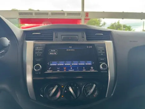 NISSAN Frontier , Foto 15