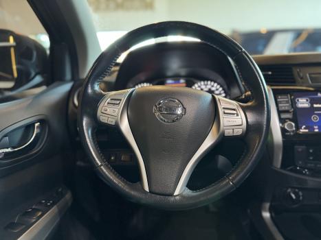 NISSAN Frontier , Foto 9