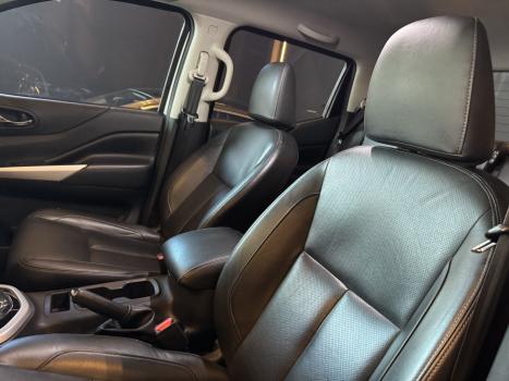 NISSAN Frontier , Foto 12