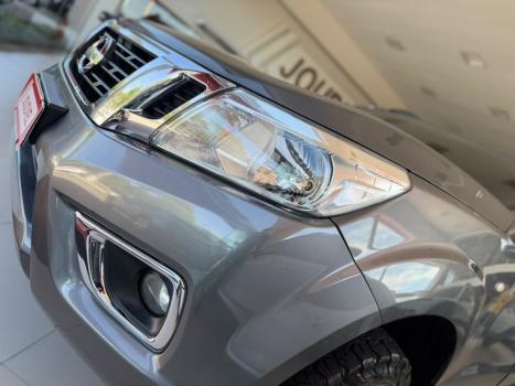 NISSAN Frontier , Foto 3