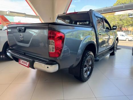 NISSAN Frontier , Foto 6