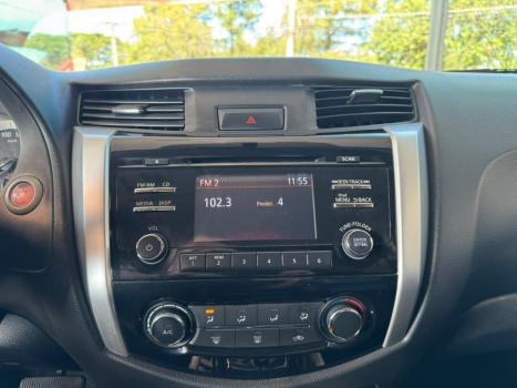 NISSAN Frontier , Foto 14