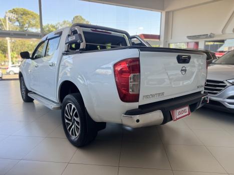 NISSAN Frontier , Foto 4