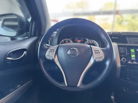 NISSAN Frontier , Foto 10