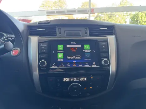 NISSAN Frontier , Foto 15