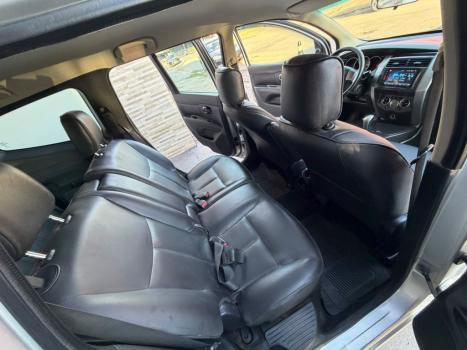 NISSAN Grand Livina 1.8 16V 4P SL FLEX AUTOM�TICO, Foto 9