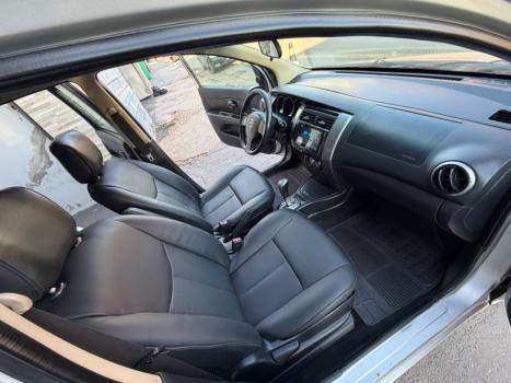NISSAN Grand Livina 1.8 16V 4P SL FLEX AUTOM�TICO, Foto 12