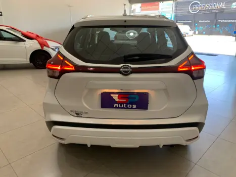 NISSAN Kicks 1.6 16V 4P FLEXSTART SENSE XTRONIC AUTOM�TICO CVT, Foto 6