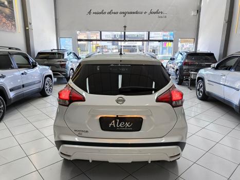 NISSAN Kicks 1.6 16V 4P FLEX ACTIVE X-TRONIC AUTOMÁTICO CVT, Foto 4 NISSAN Kicks 1.6 16V 4P FLEX ACTIVE X-TRONIC AUTOMÁTICO CVT, Foto 4