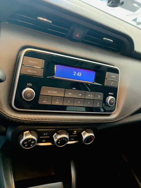 NISSAN Kicks 1.6 16V 4P FLEXSTART S DIRECT X-TRONIC AUTOMTICO CVT, Foto 9